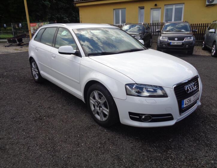 Audi A3 1