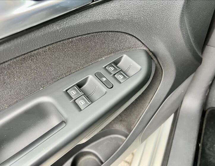 Volkswagen Touran 33