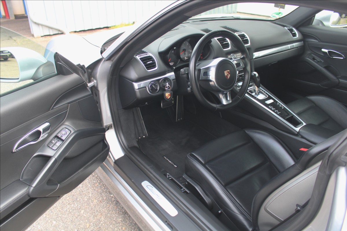 Porsche Cayman