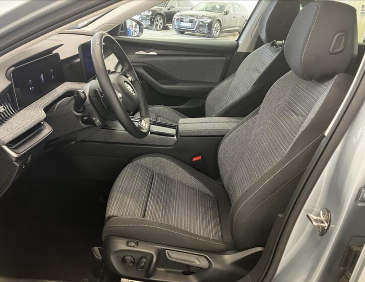 Škoda Superb 16