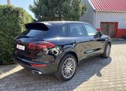Porsche Cayenne 5