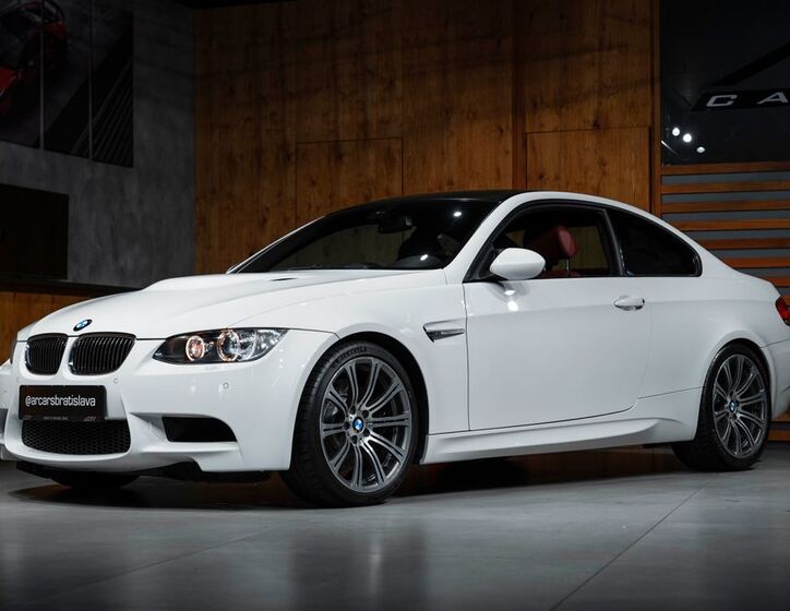 BMW M3 1