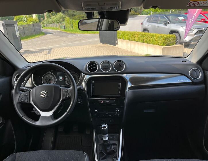 Suzuki Vitara 18