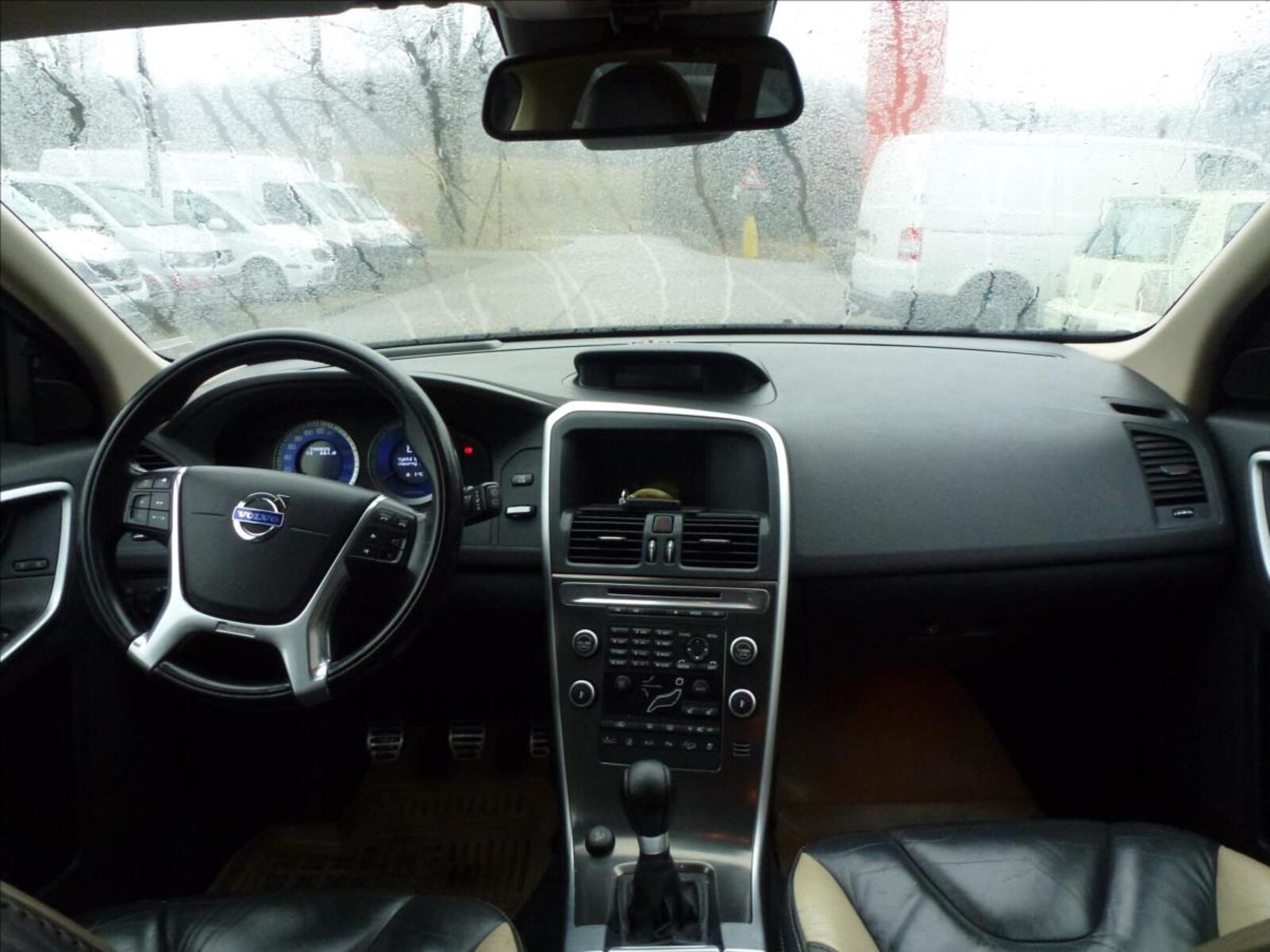 Volvo XC60 28
