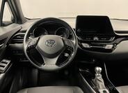 Toyota C-HR 5