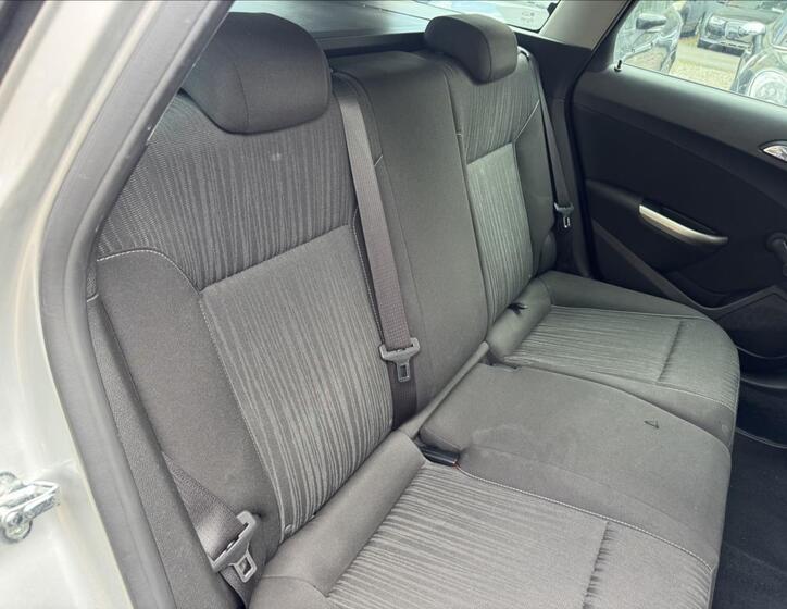Opel Astra 33