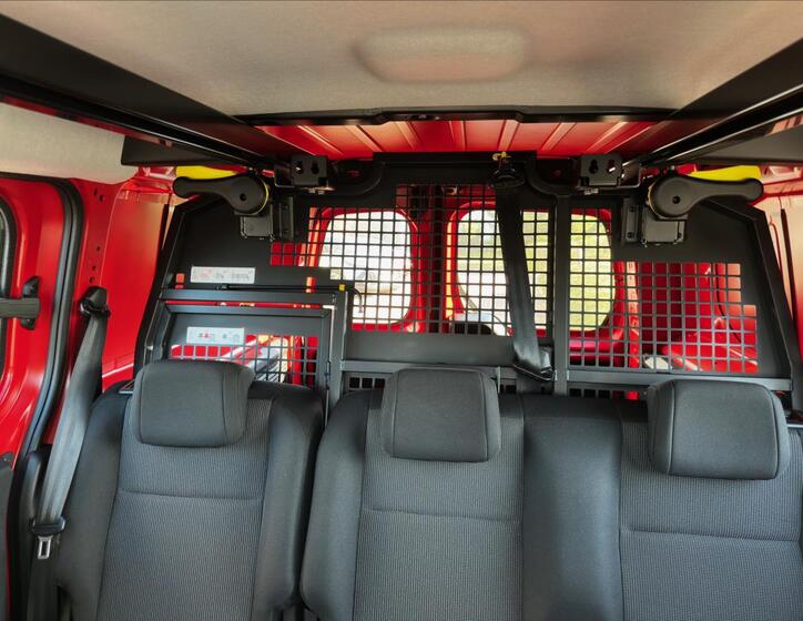 Toyota ProAce 9