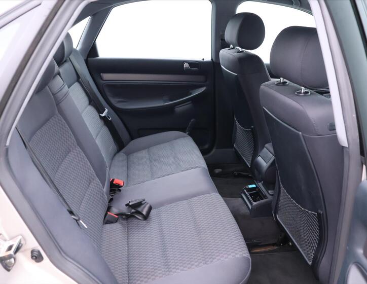 Audi A4 15