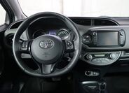 Toyota Yaris 15