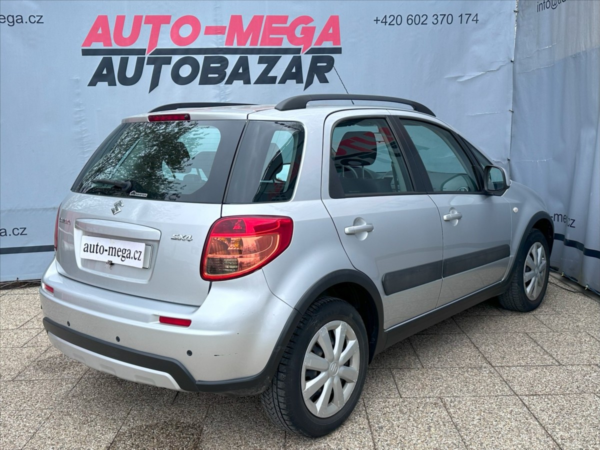 Suzuki SX4