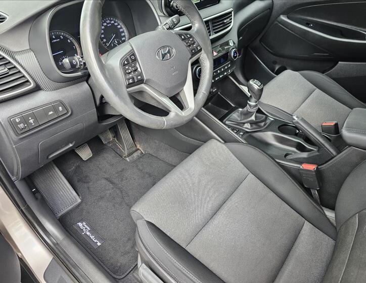 Hyundai Tucson 7
