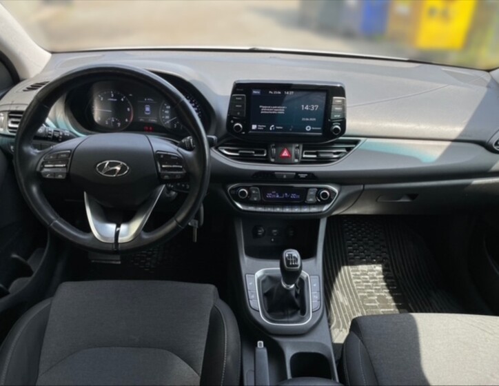 Hyundai i30 9