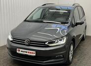 Volkswagen Touran 1