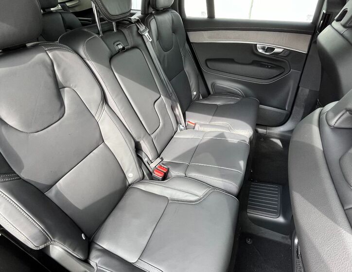 Volvo XC90 21