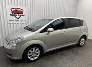 Toyota Corolla Verso 3
