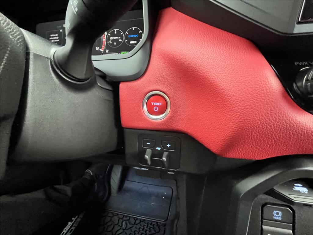 Toyota Sequoia