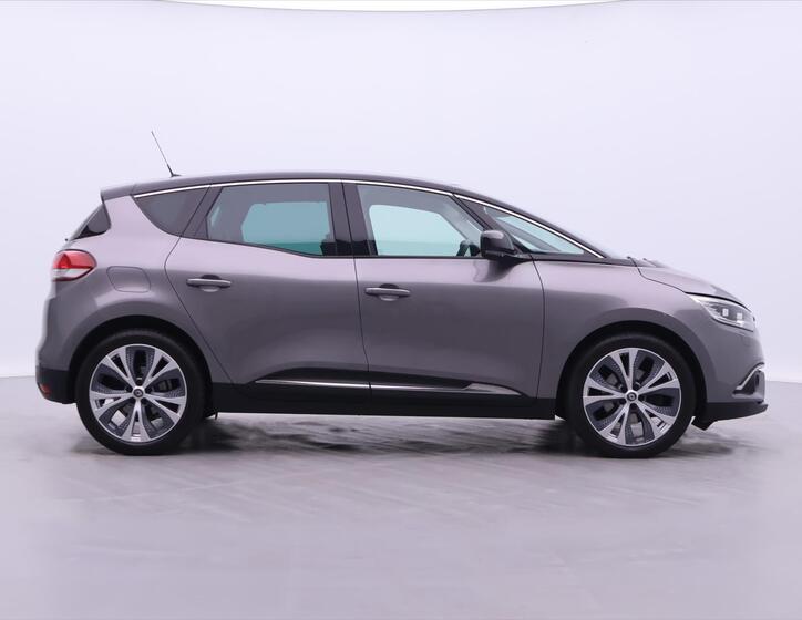 Renault Scénic 8