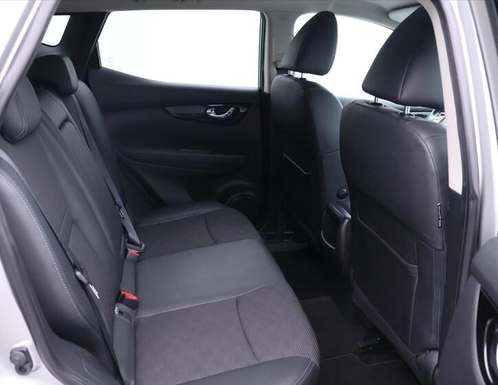 Nissan Qashqai 13