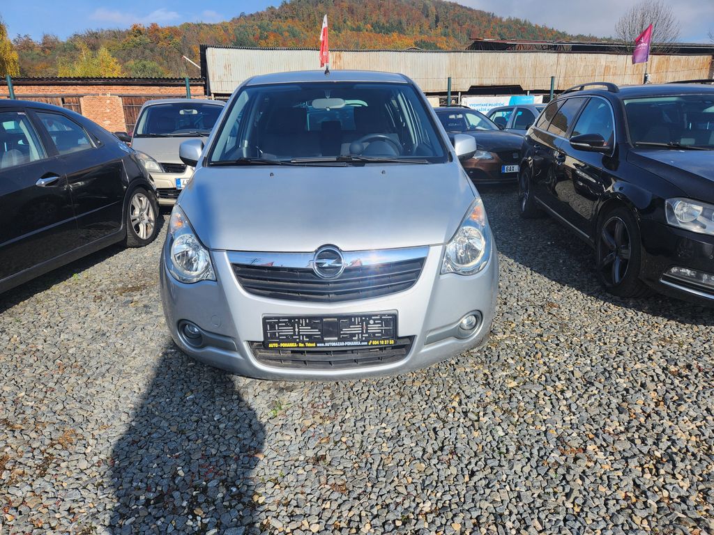 Opel Agila