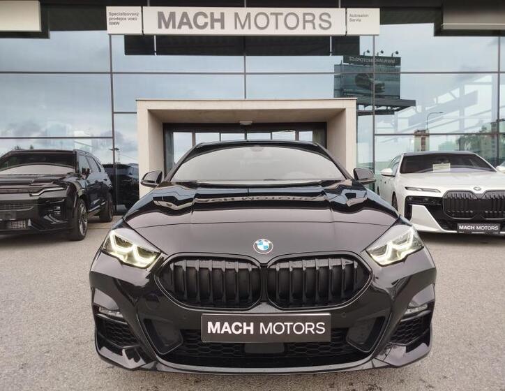 BMW Řada 2 6
