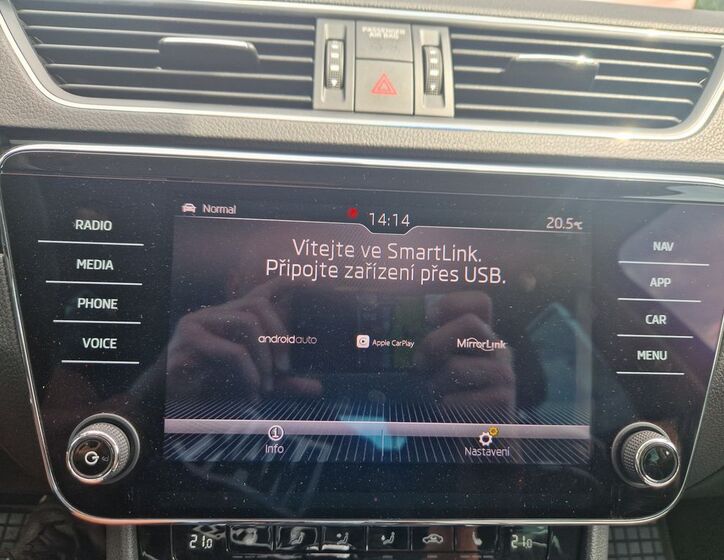 Škoda Superb 24