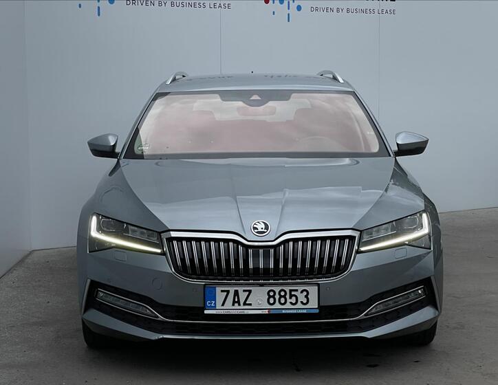 Škoda Superb 17