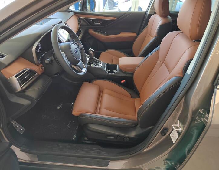 Subaru Outback 6
