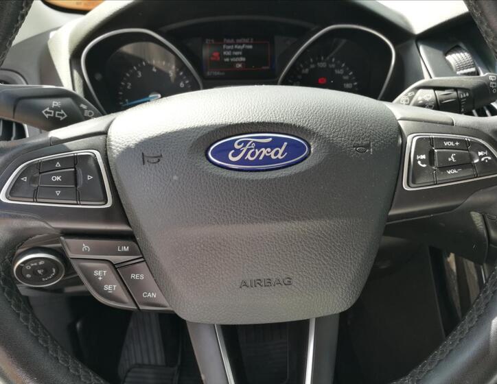 Ford Focus 6