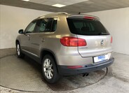 Volkswagen Tiguan 5