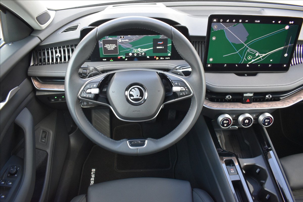 Škoda Superb