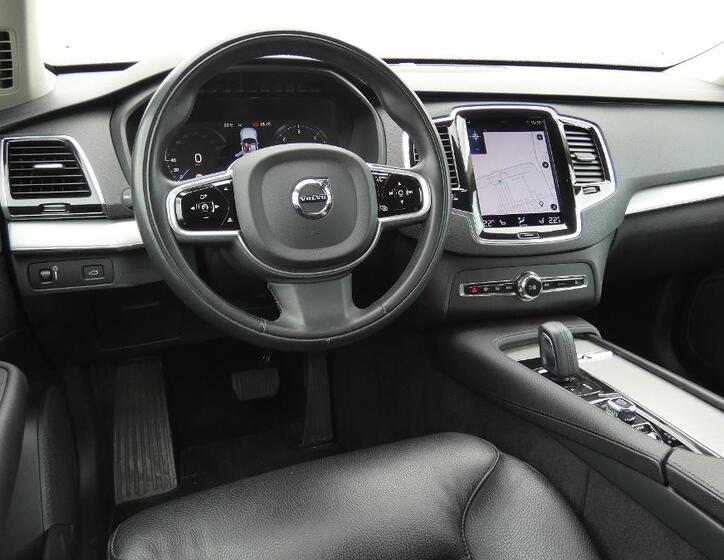 Volvo XC90 5