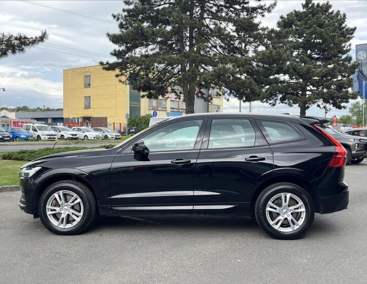 Volvo XC60 8