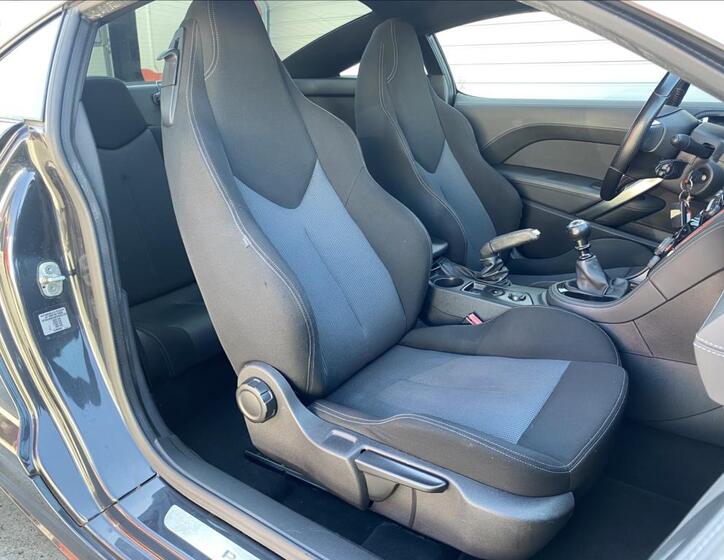 Peugeot RCZ 15
