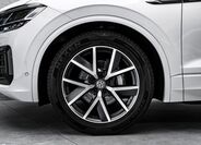 Volkswagen Touareg 2