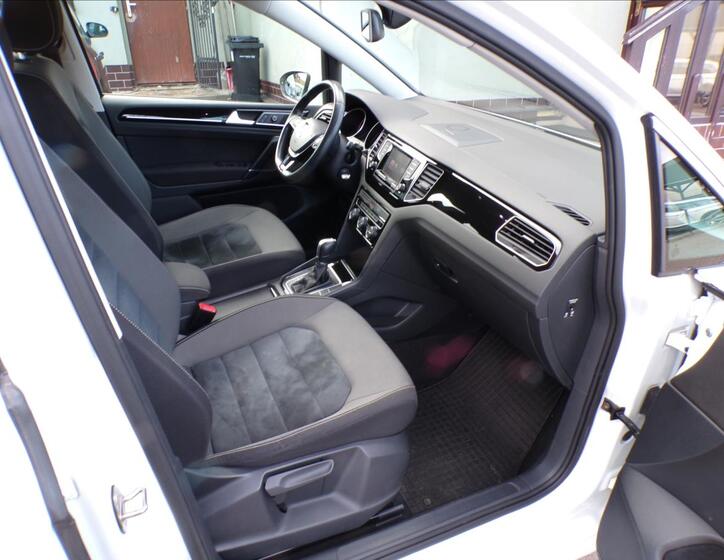 Volkswagen Golf Sportsvan 24
