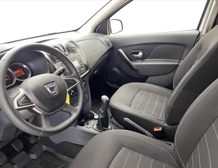 Dacia Sandero 5