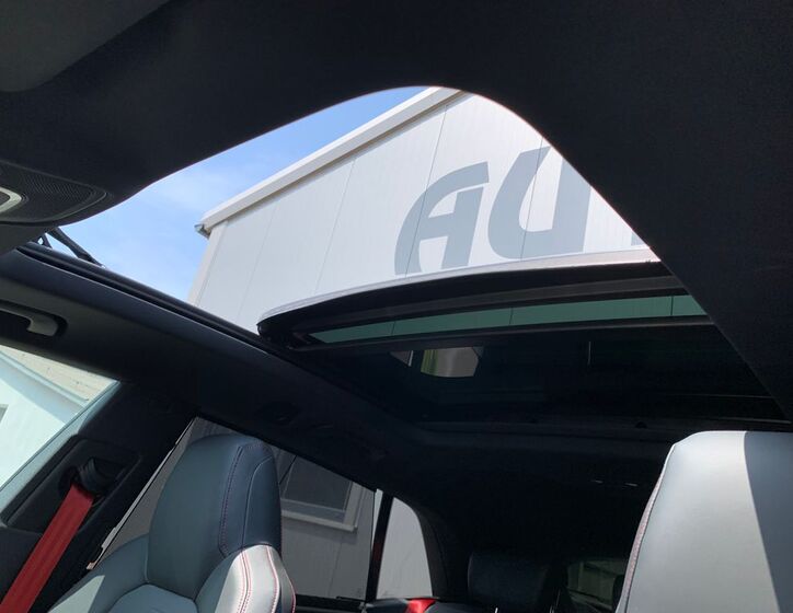Audi Q8 39