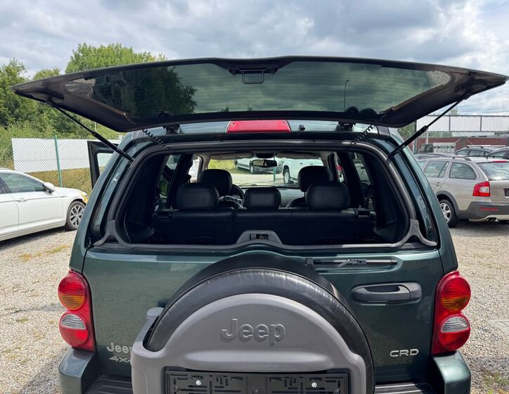 Jeep Cherokee 21