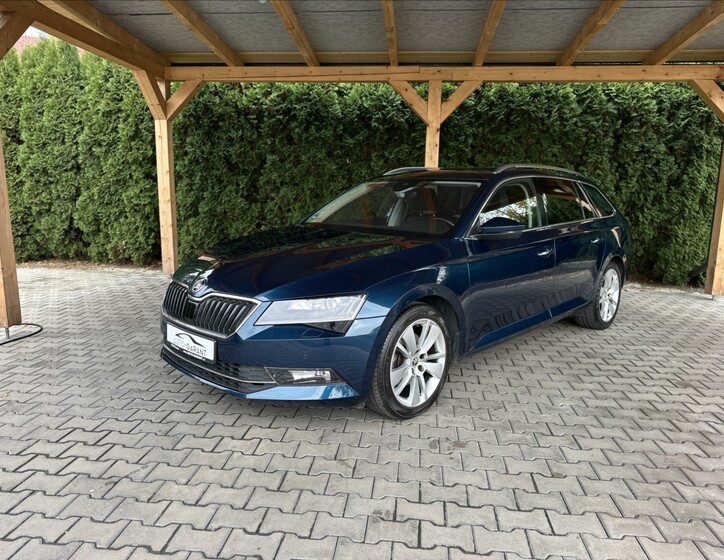 Škoda Superb 1
