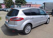 Ford S-MAX 8