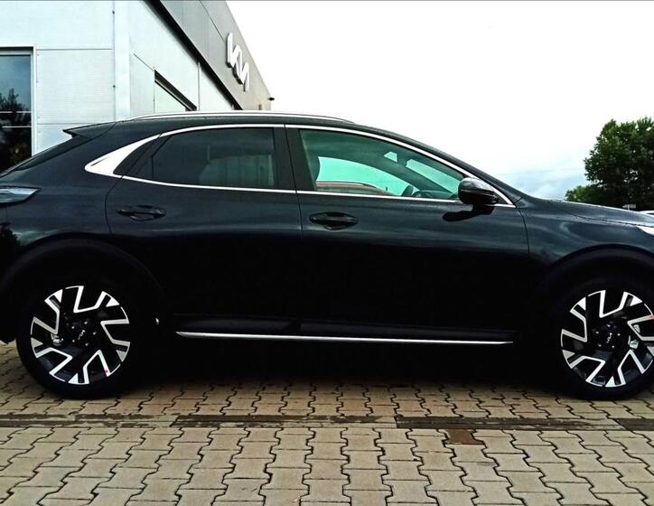 KIA XCeed 4