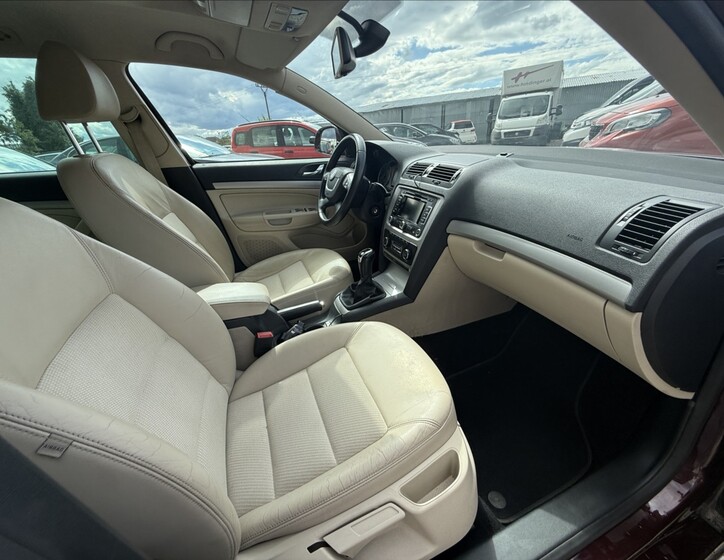 Škoda Octavia 28