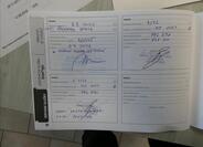 Chrysler Town & Country 36
