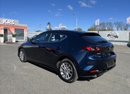 Mazda 3 8