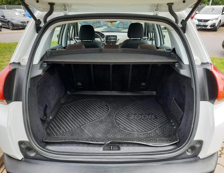 Peugeot 2008 5