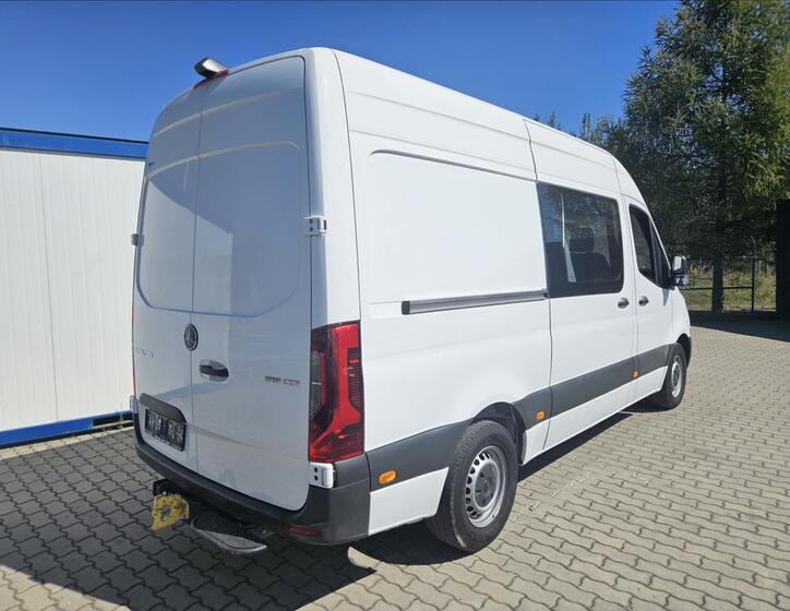 Mercedes-Benz Sprinter 3