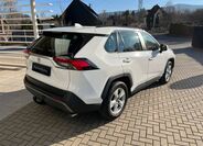 Toyota RAV4 6