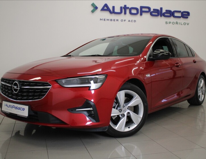 Opel Insignia 1