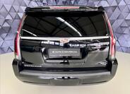 Cadillac Escalade 6