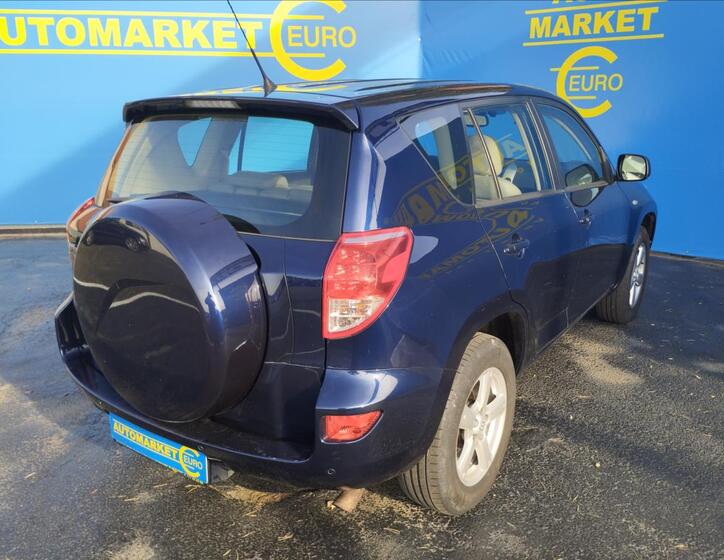 Toyota RAV4 4